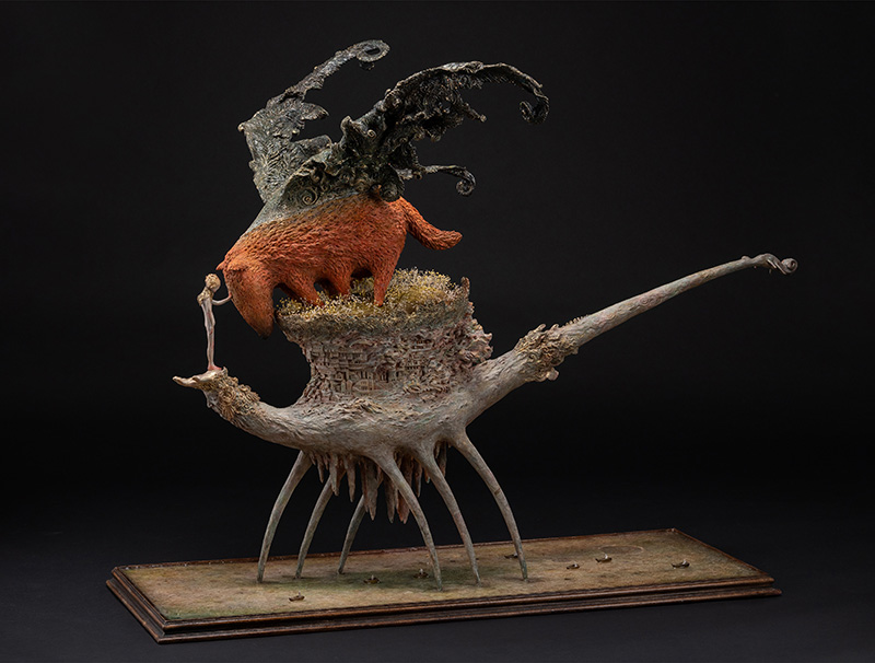 Akishi Ueda surreal sculpture "The Prayer of Sunset Dog"