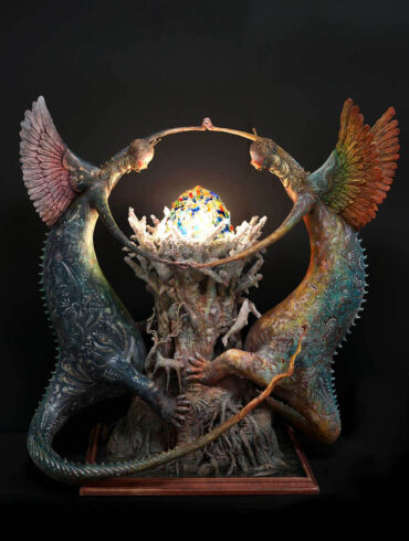 Akishi Ueda- two creatures surrounding orb - japanese sculptor - Art prize 2019 - sculpture award