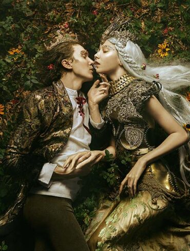 Bella Kotak - The Kiss - fine art photography