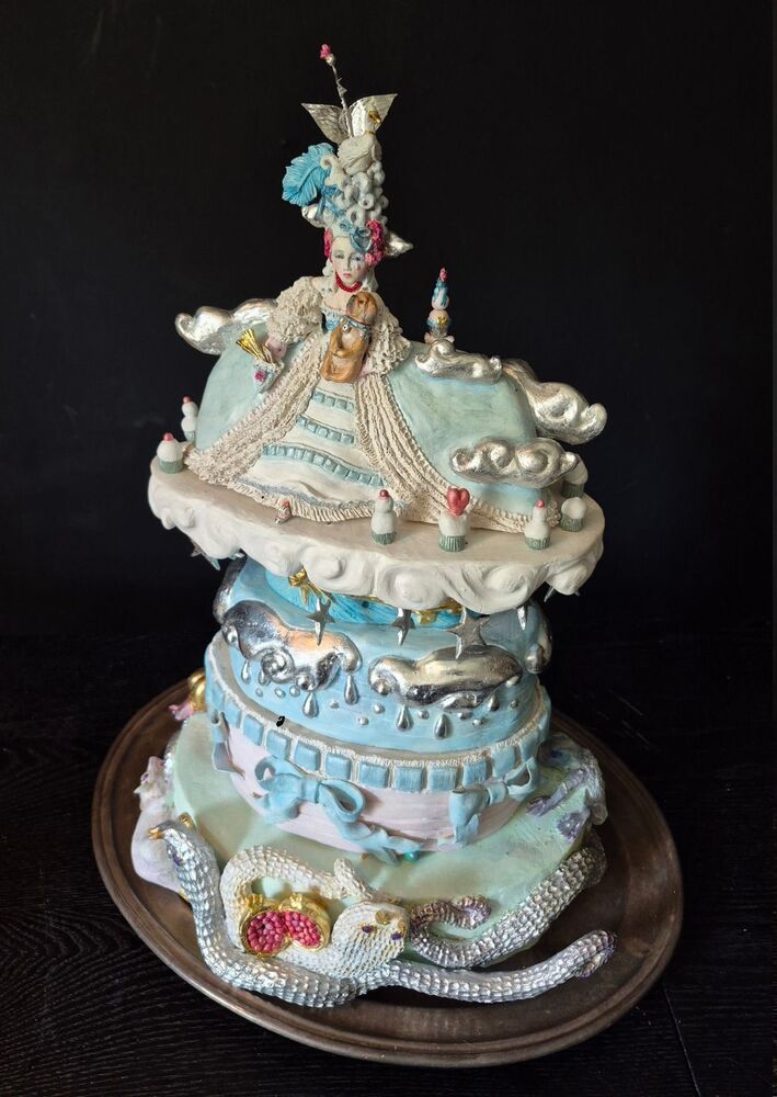 marie-antoinette-7300_Susannah-Peacock